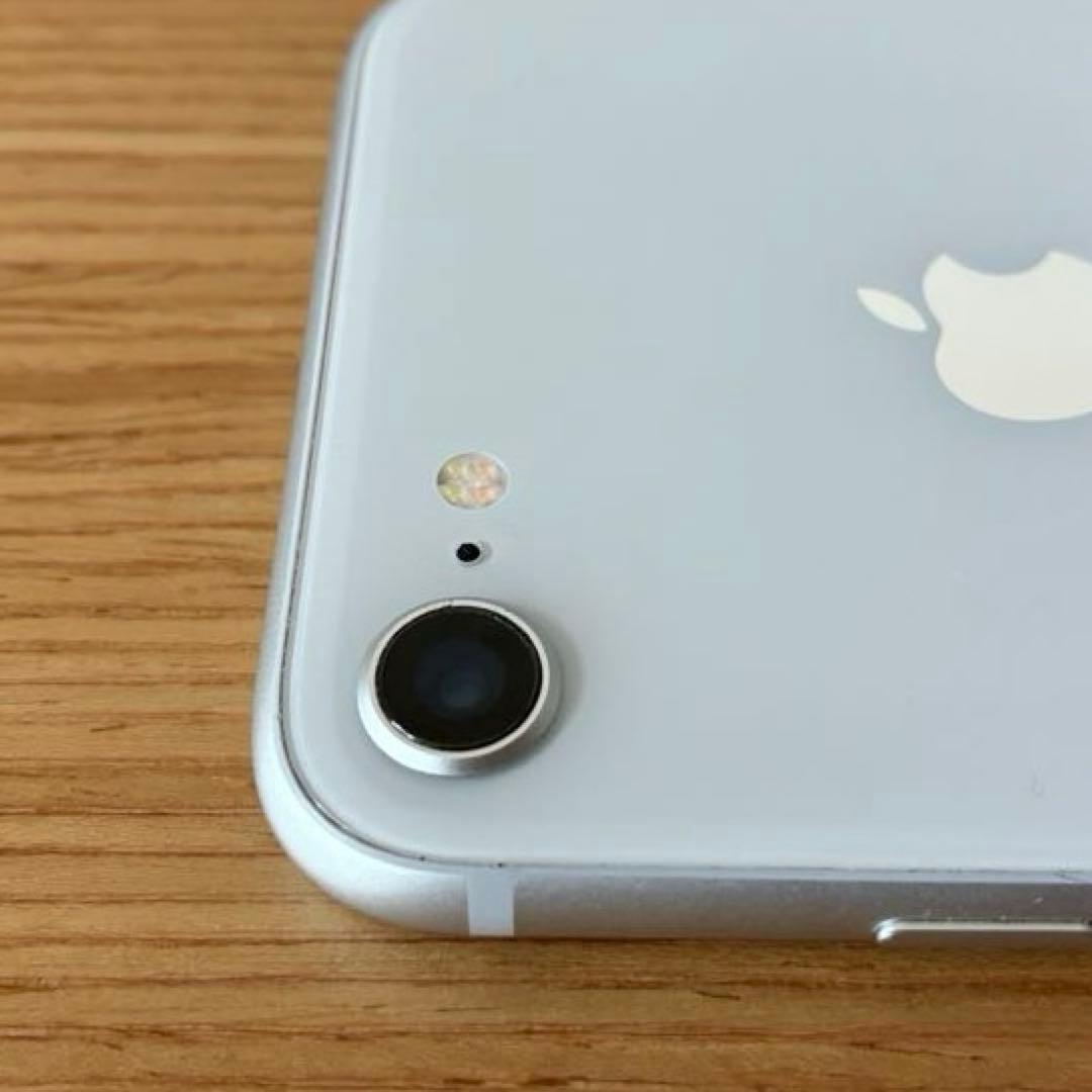 iPhone8シルバー 256GB SIMフリー