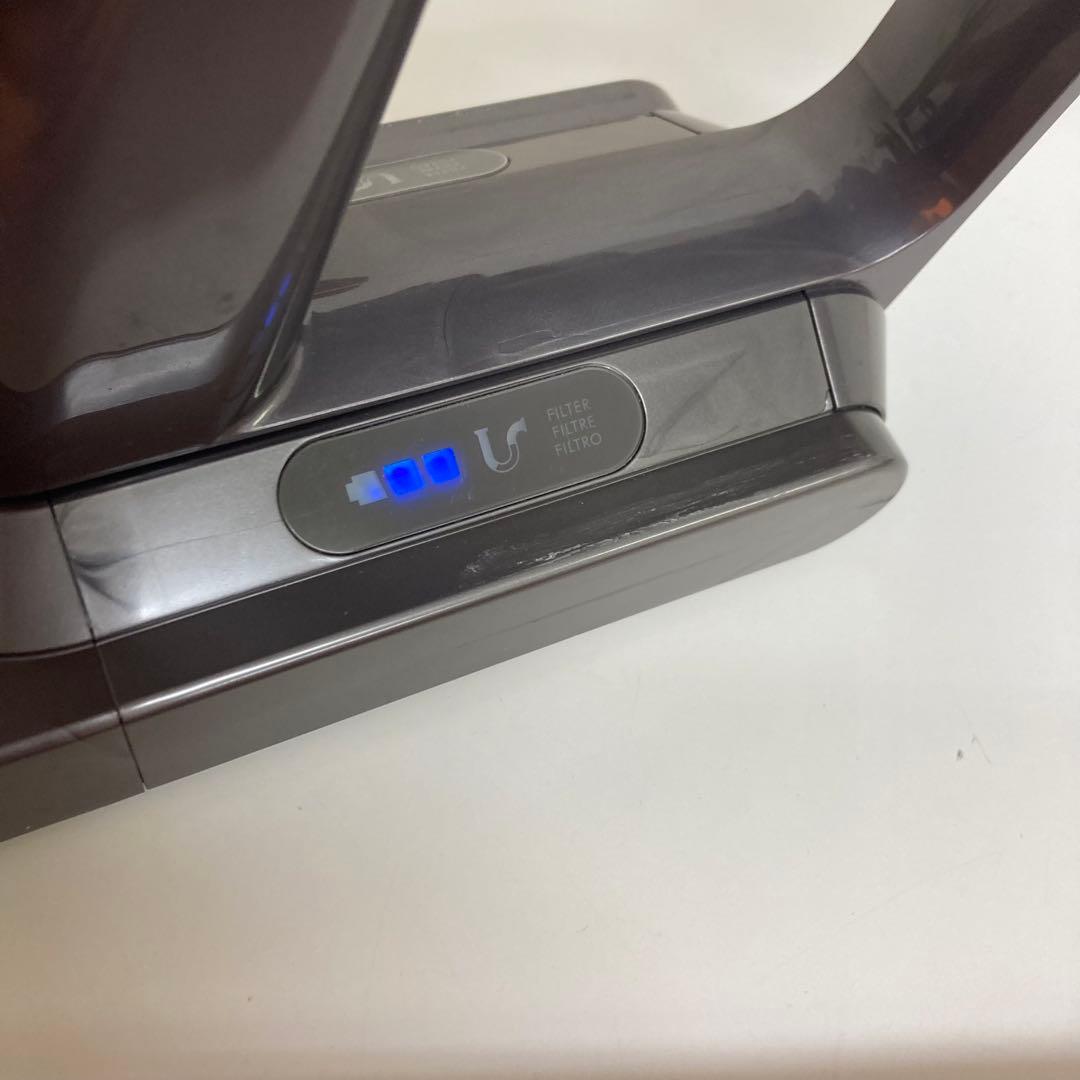 B381-39 Dyson SV12 スティッククリーナー　ジャンク