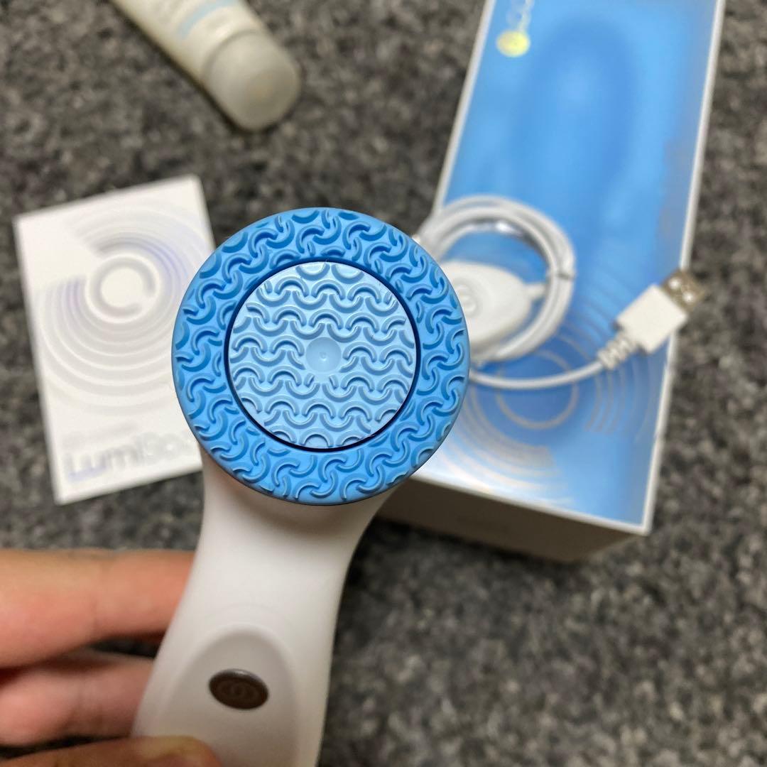 LumiSpa ioフェイシャルクレンジングデバイス