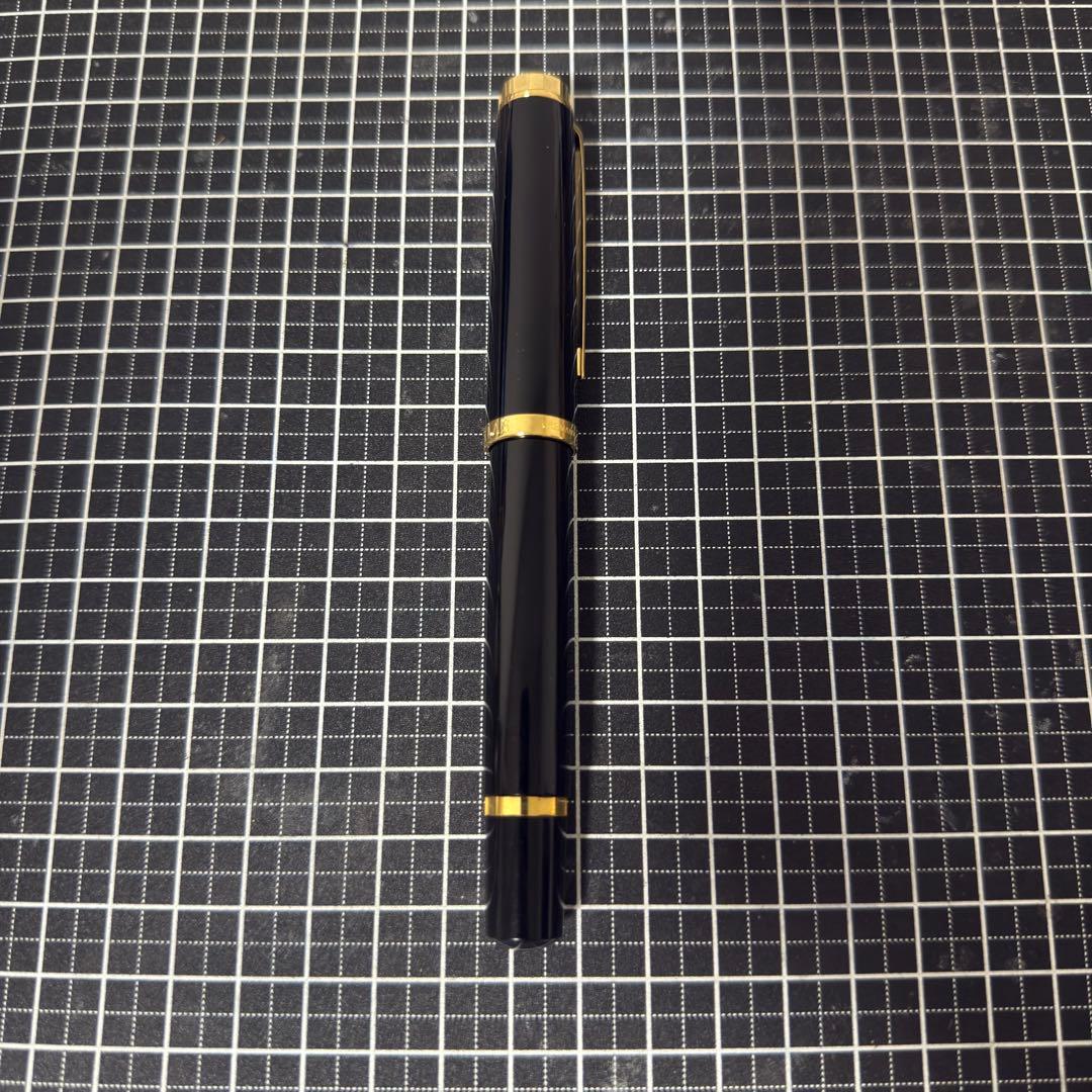 ティファニー 万年筆 アトラス ブラック 18K M