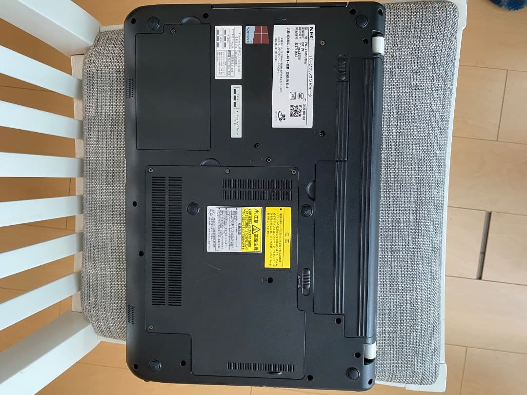 Windowsノート本体 Lavie LS450/J white