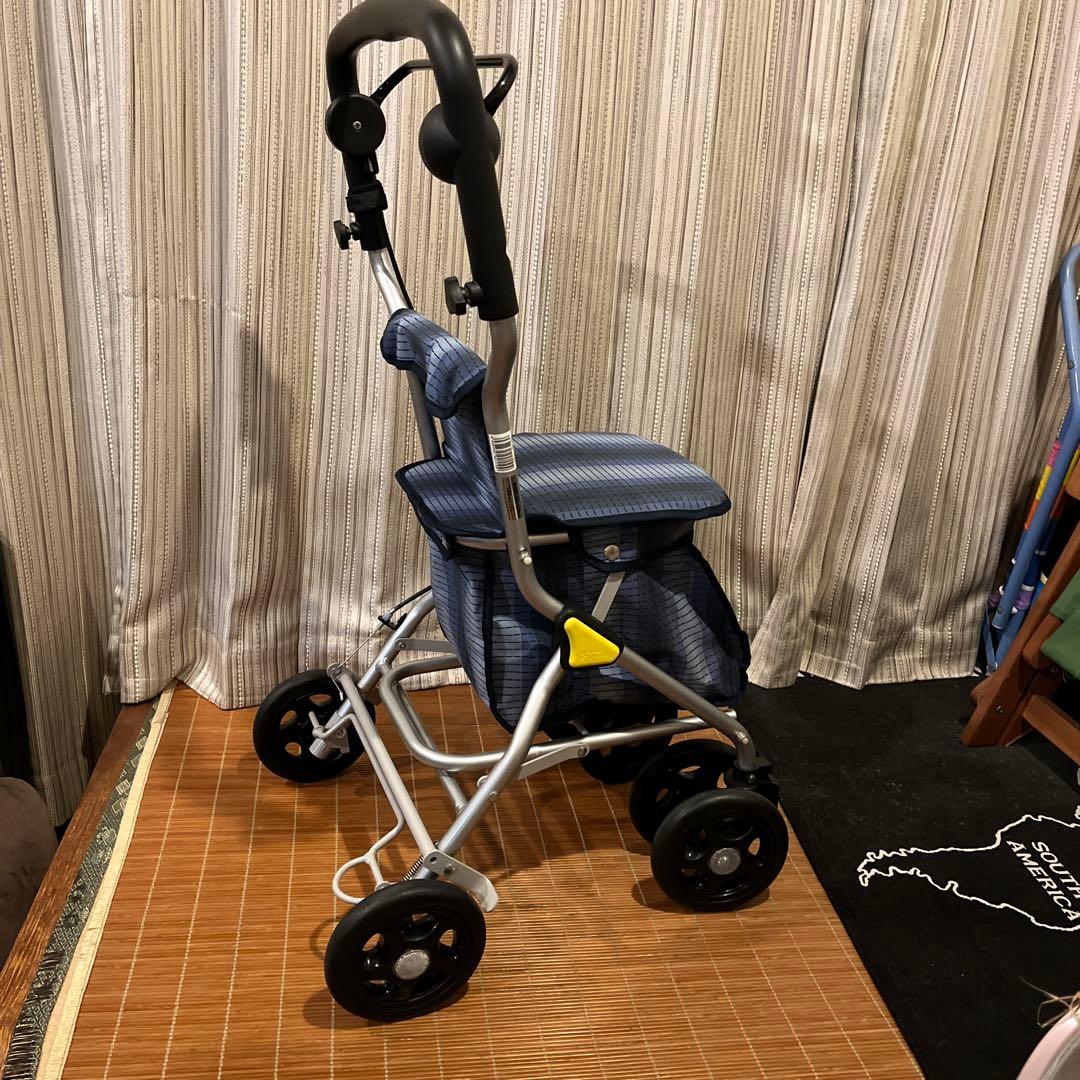 幸和製作所　シルバーカー　ウォーキングステッキー　【室内保管】