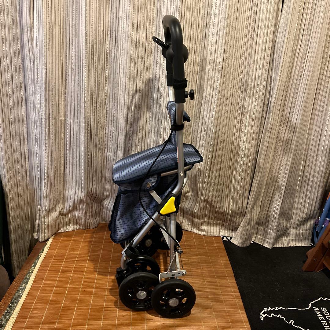 幸和製作所　シルバーカー　ウォーキングステッキー　【室内保管】