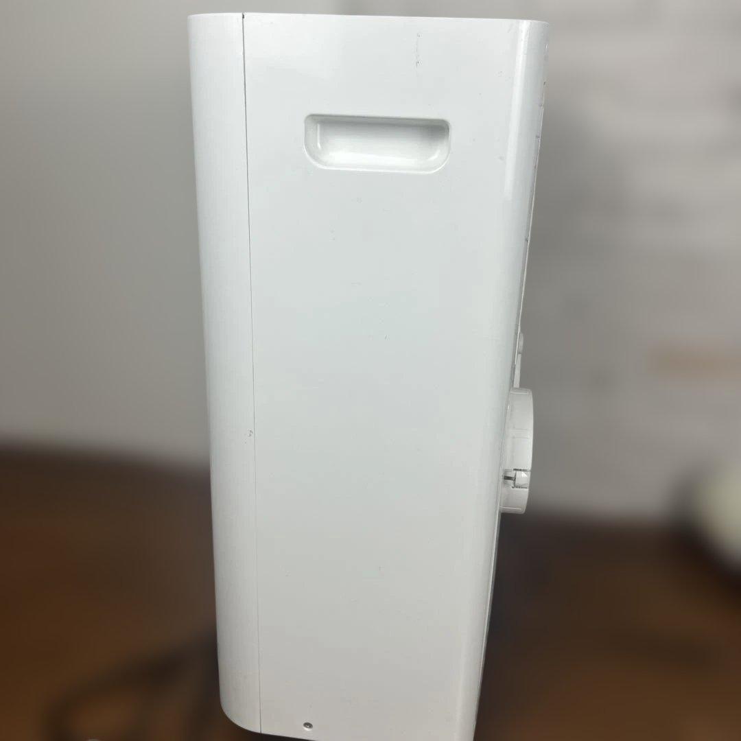 トヨトミスポット冷暖エアコン　TAD−22NW 100v 家庭用コンセントOK
