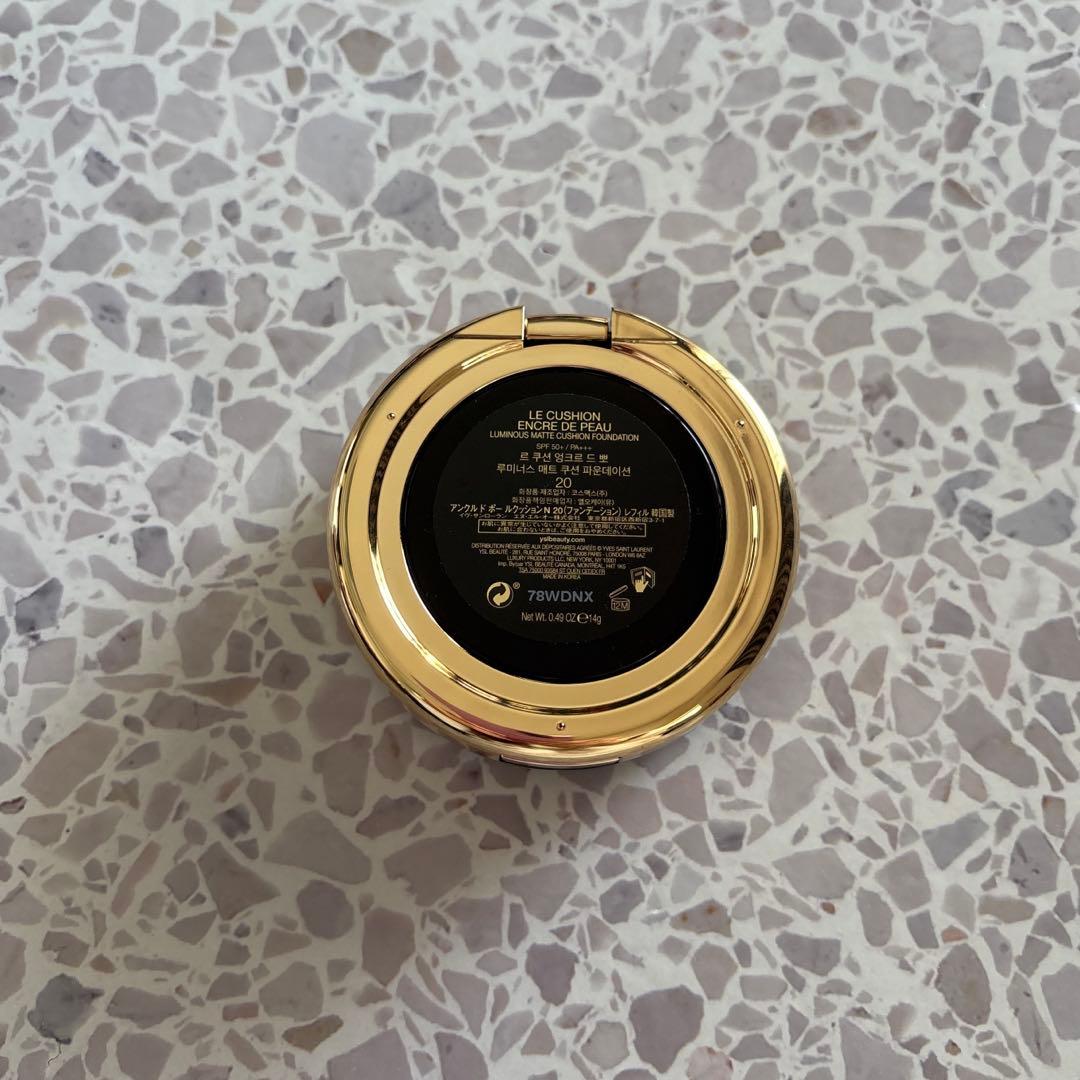 【新品】YSL クッションファンデーション　アンクルドポールクッションN