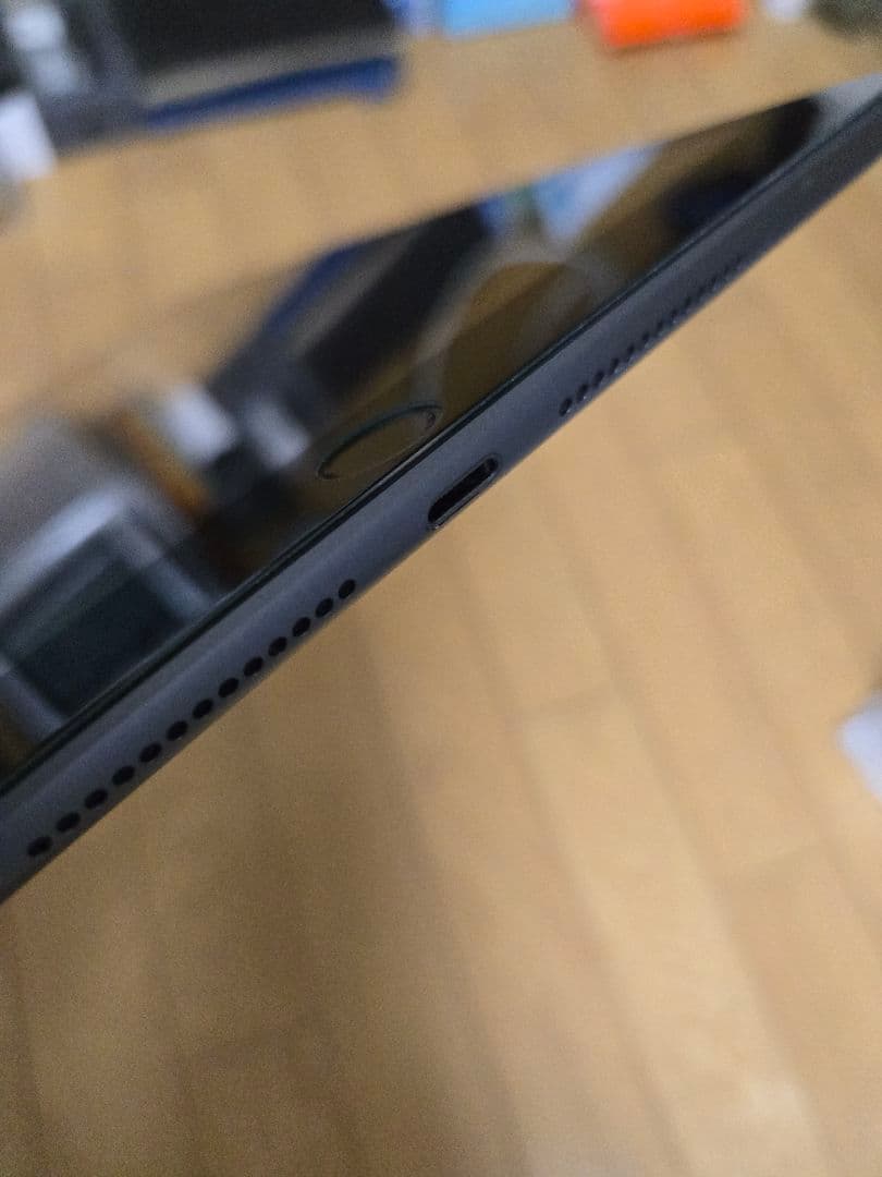 【極美品】iPad第8世代 128GB スペースグレイ MYLD2J/A 本体