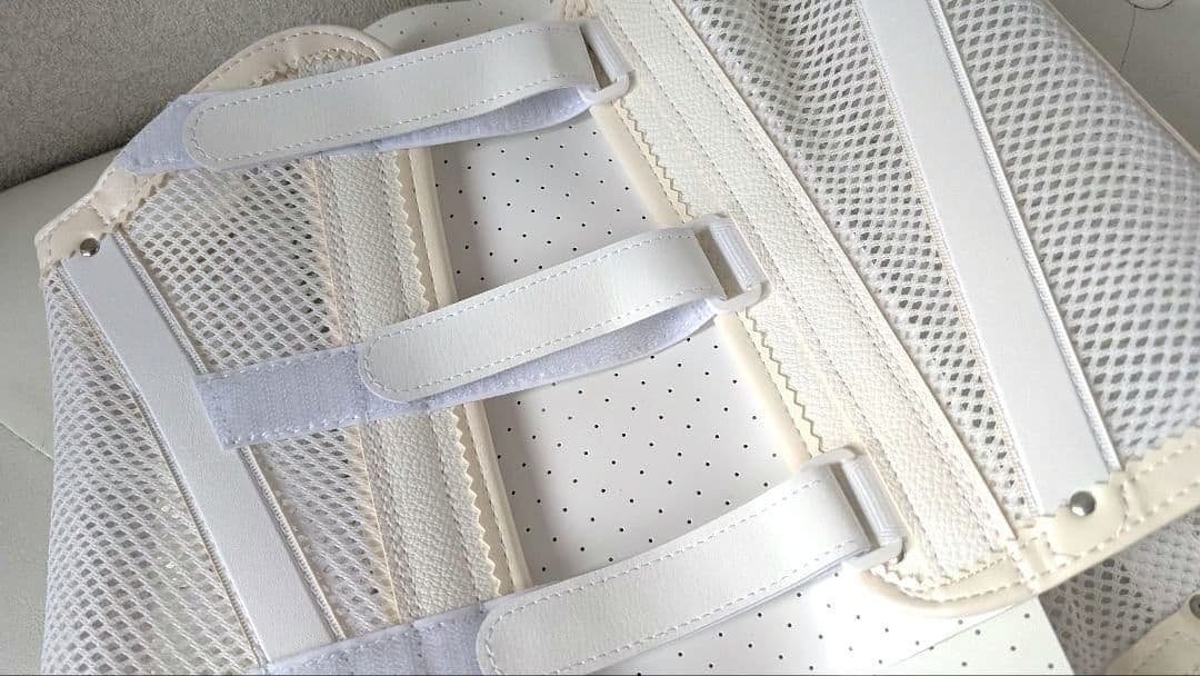 *新品同様*医療用 ホワイトメッシュコルセット*M-L✬*定価約4万円✬