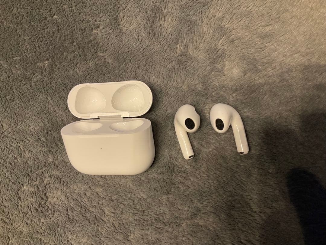 [3/1までの出品 最終値下げ] AirPods 第3世代