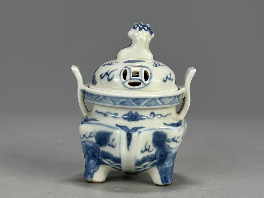 中国美術　明朝　明時代　青花麒麟文香炉　染付香炉　古物保証　時代物　時代供箱