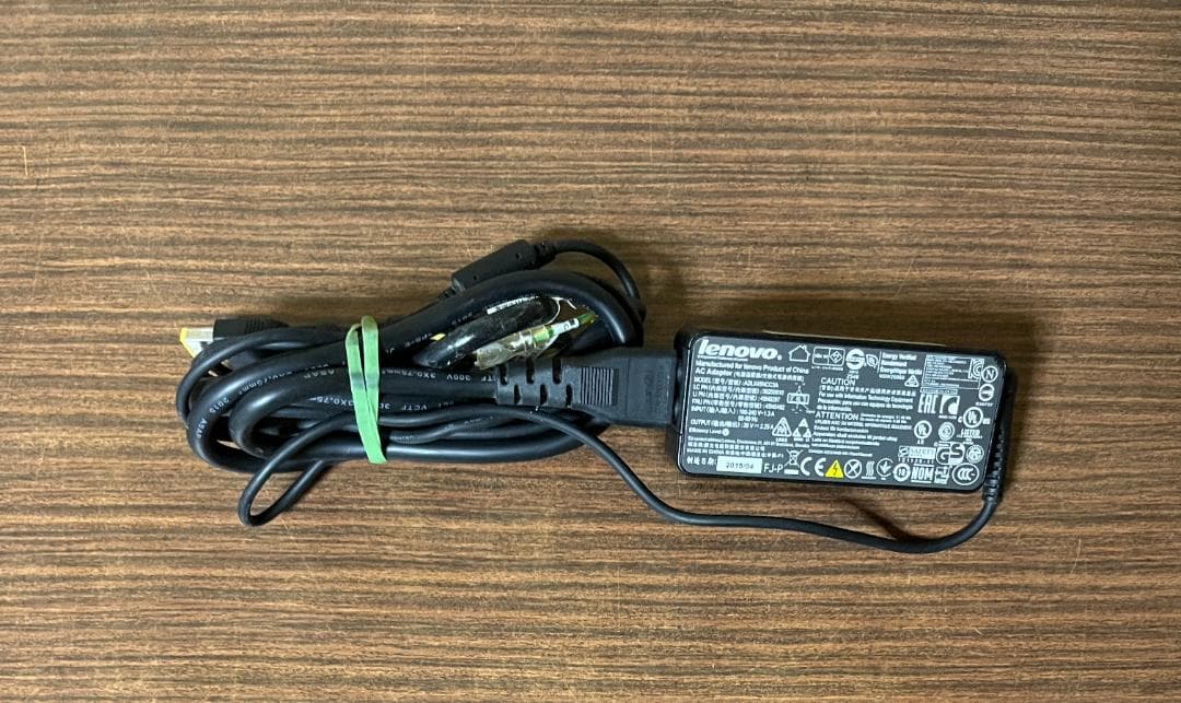Lenovo G50、15インチ、8GB、500GB HDD