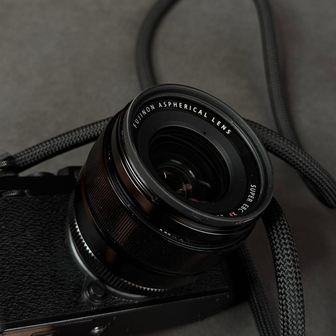 【希少美品】FUJIFILM X-E4 & XF23mm カメラ本体+神レンズ