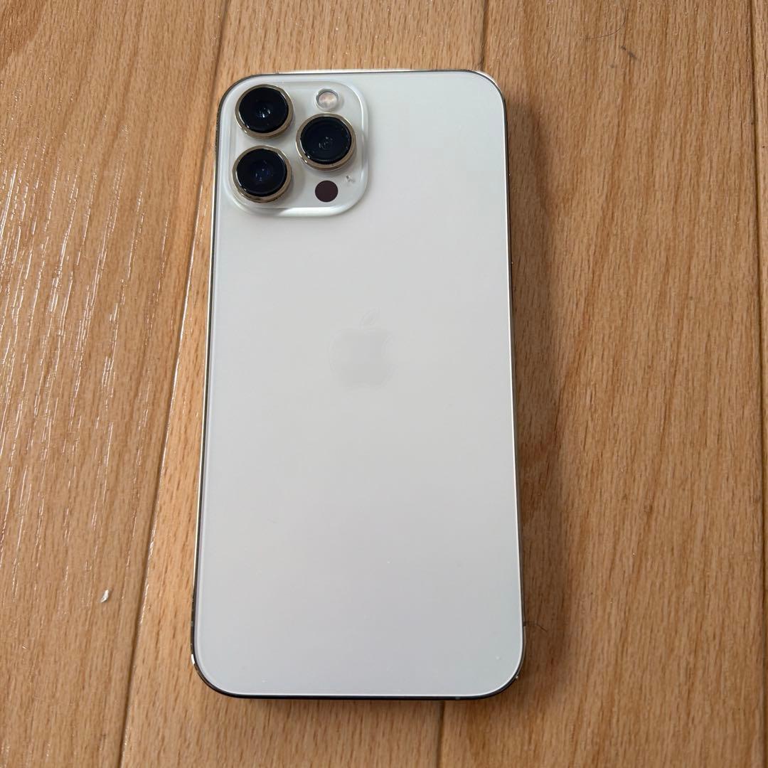 iPhone 13 Pro Max ゴールド　本体