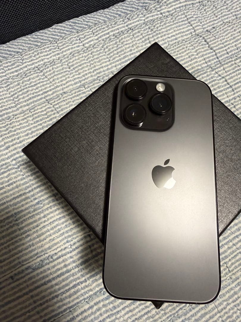 [外観美品]IPhone 14 Pro 256GB ブラックSIMフリー