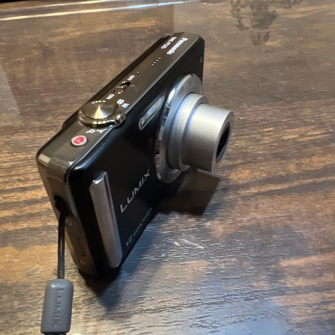 Panasonic LUMIX DMC-FS25 ブラック