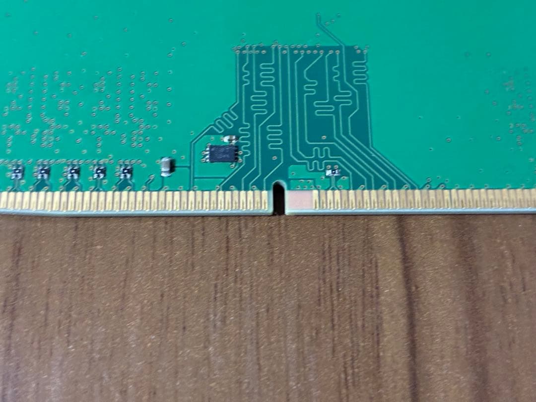 crucial DDR4-2666 8GB×2 動作確認済み