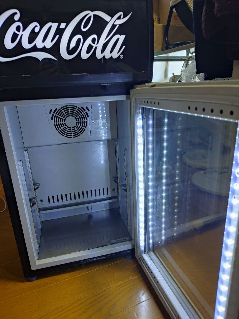 Coca-Cola 冷蔵庫 LEDライト付き