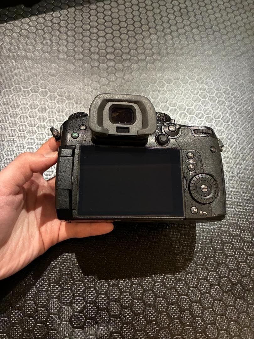 Panasonic デジタル一眼カメラ【GH5S】＋純正カプラー（別売品）