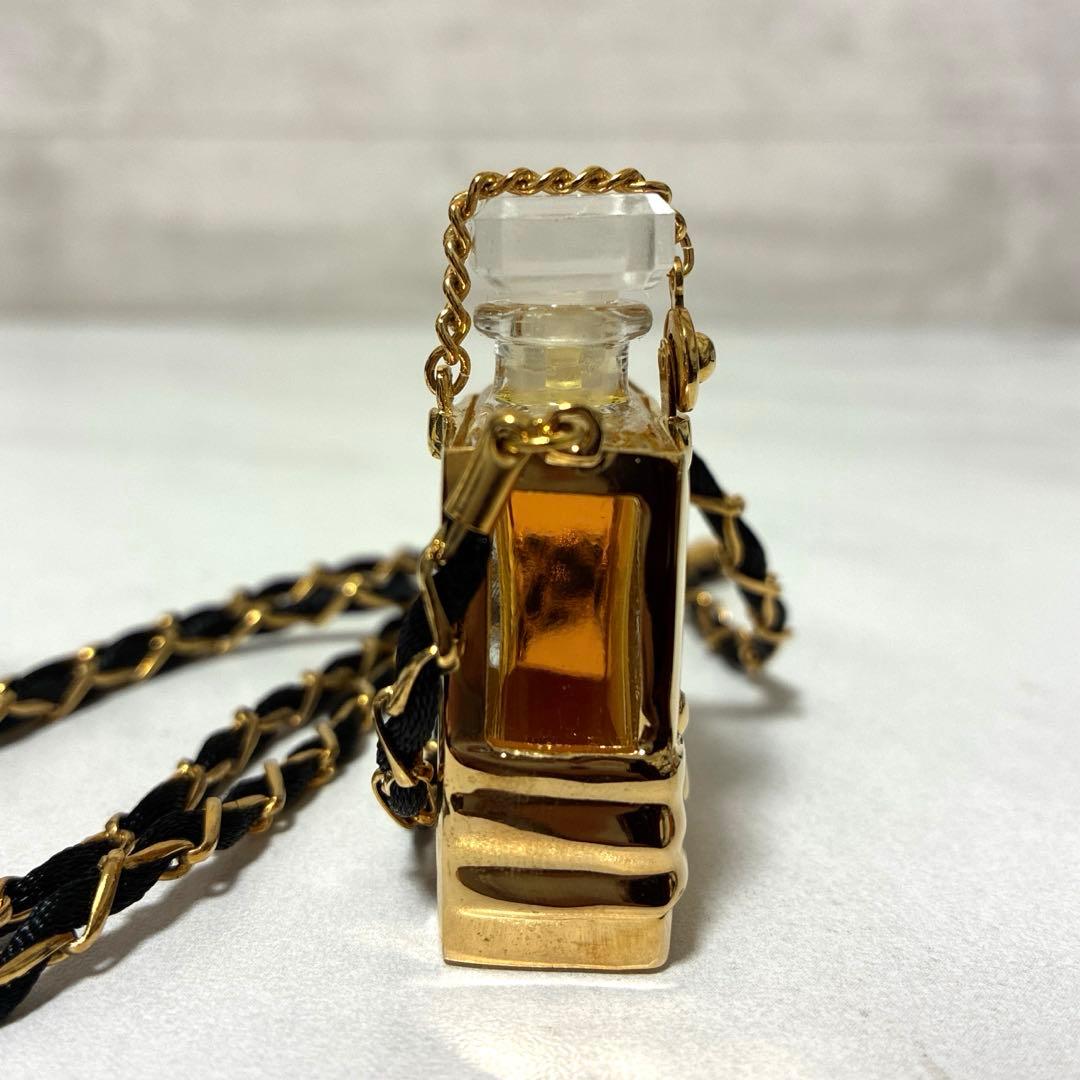 新品未使用 シャネル ココ オードパルファム チェーンネックレス 4ml リボン