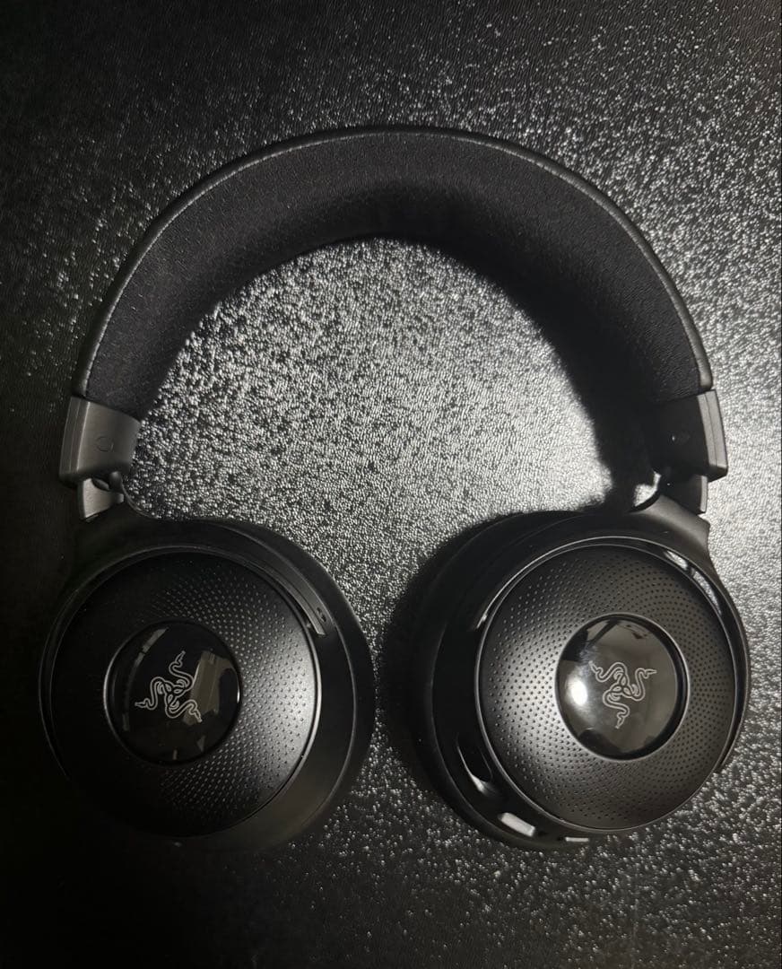 ヘッドホン Razer Kraken V4 Pro