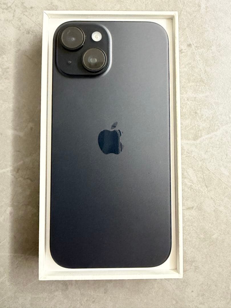 iPhone15 ブラック 256GB SIMフリー 非正規バッテリー交換済み