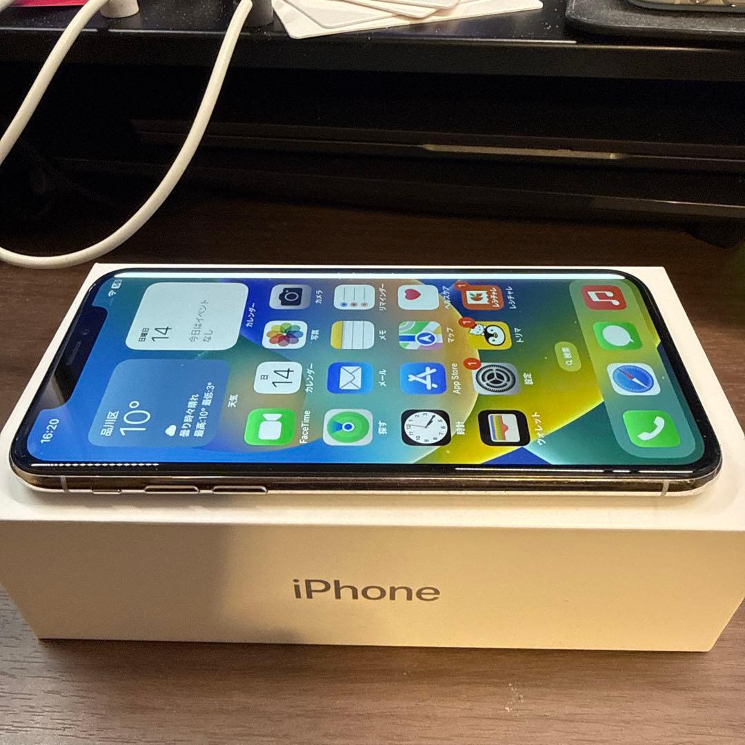 MQC22J/A iPhone X ジャンク品