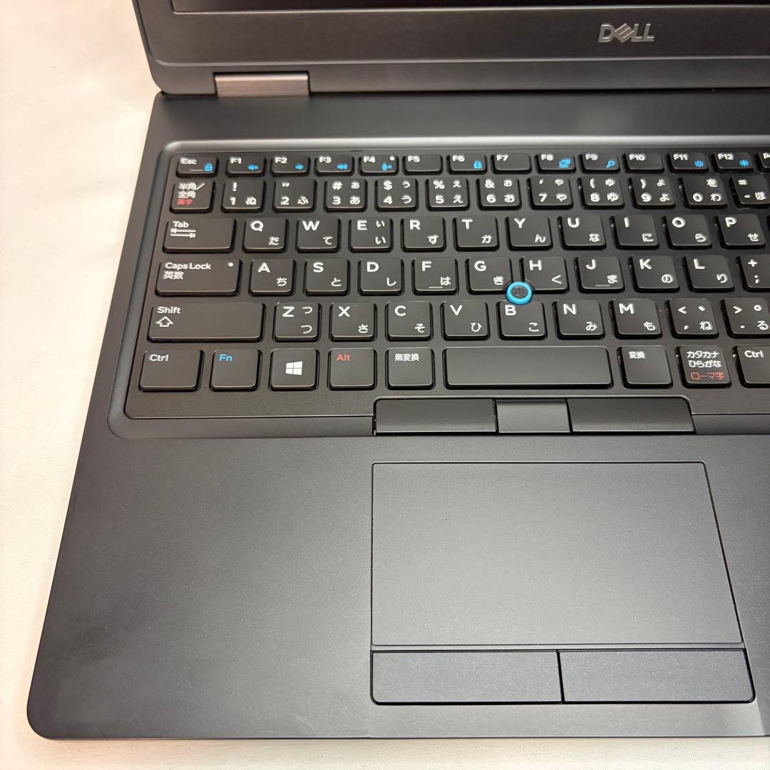 美品 Latitude 5590 i7 16GB 512GB 15.6型 FHD