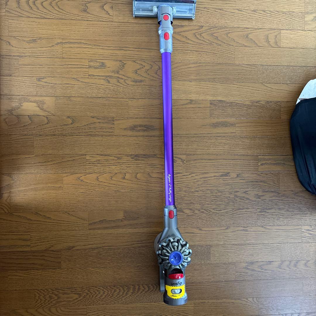 値下げ！　Dyson V7 fluffy origin スティッククリーナー本体