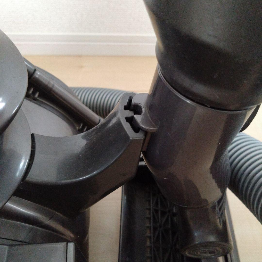 ダイソン dyson DC22　キャニスター掃除機 本体