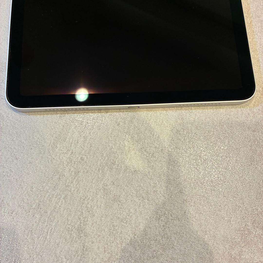 Apple iPad Air 10.9インチ Wi-Fi 64GB シルバー