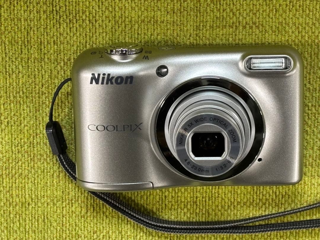 Nikon COOLPIX A10 シルバー　美品