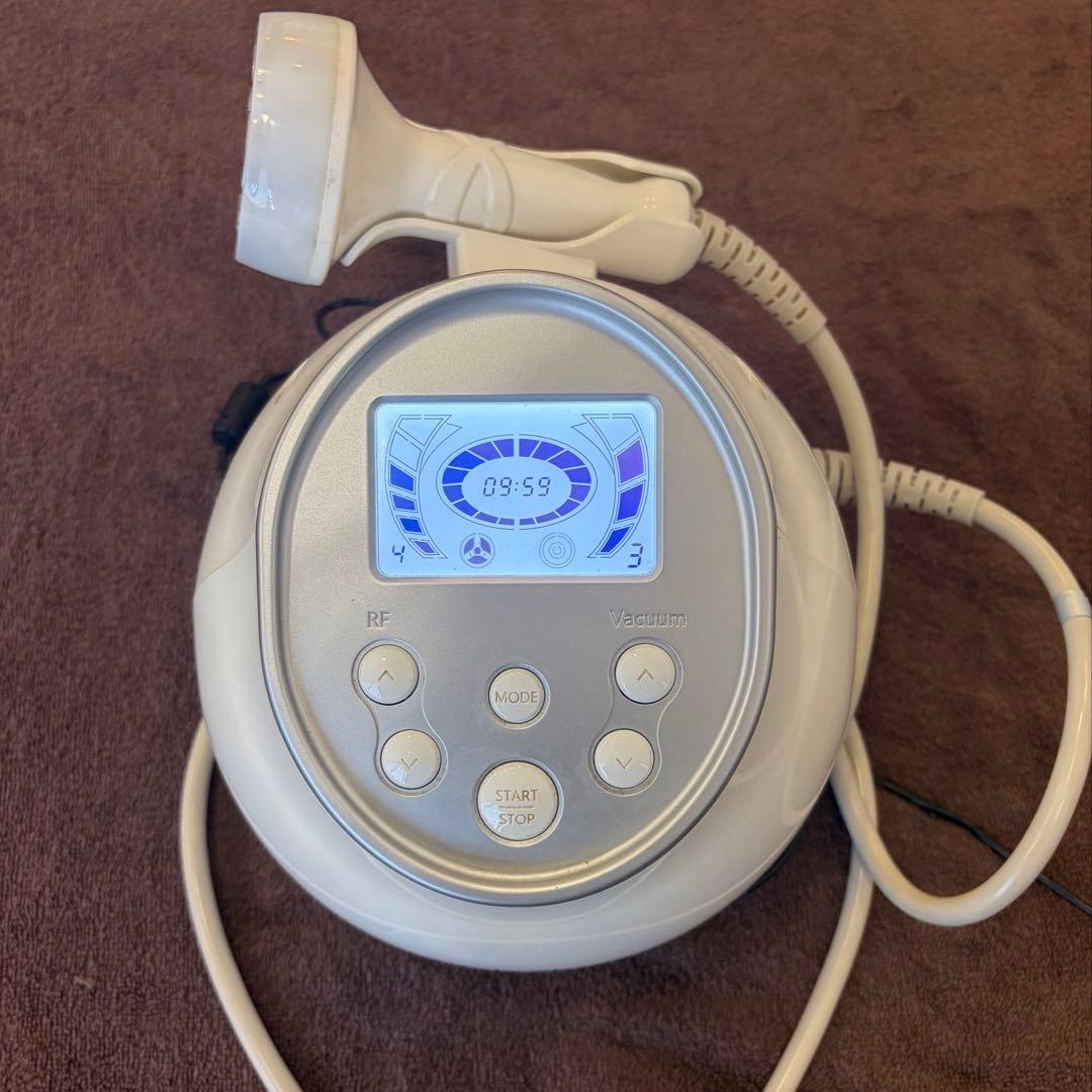 Triple Shape CizLabo RF バキューム 美容機器