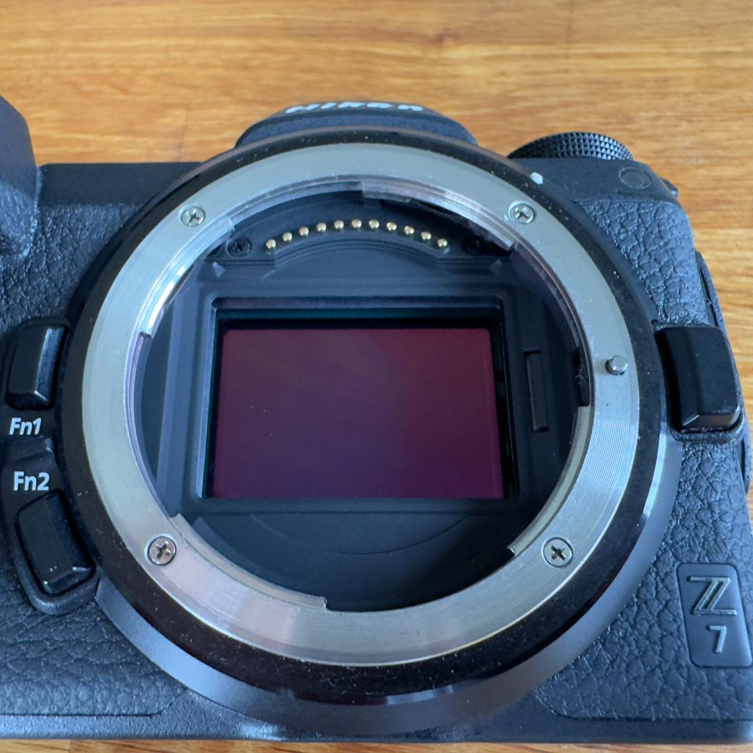 Nikon Z7 ミラーレスカメラ最終価格