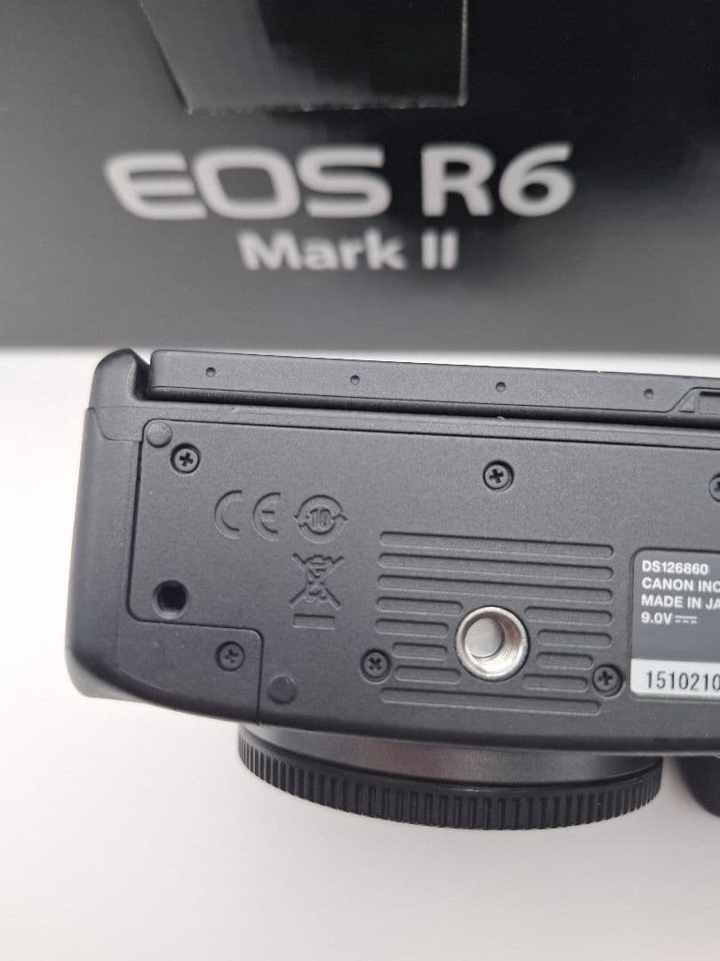 Canon EOS R6 Mark II 本体