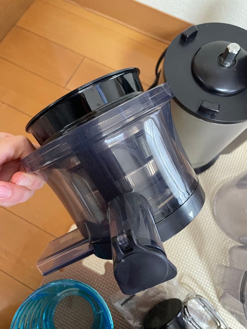 美品☆Panasonic 低速ジューサー MJ-L500
