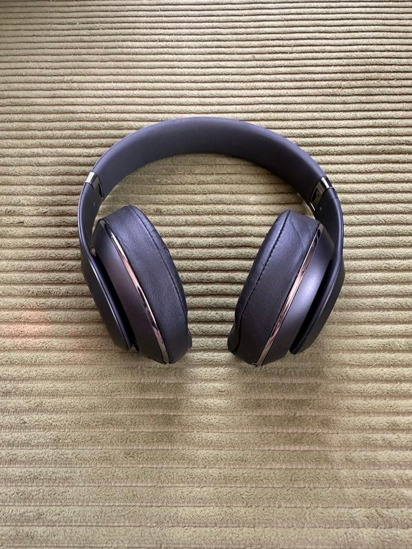 Beats studio wireless V2 ビーツ日本限定モデル