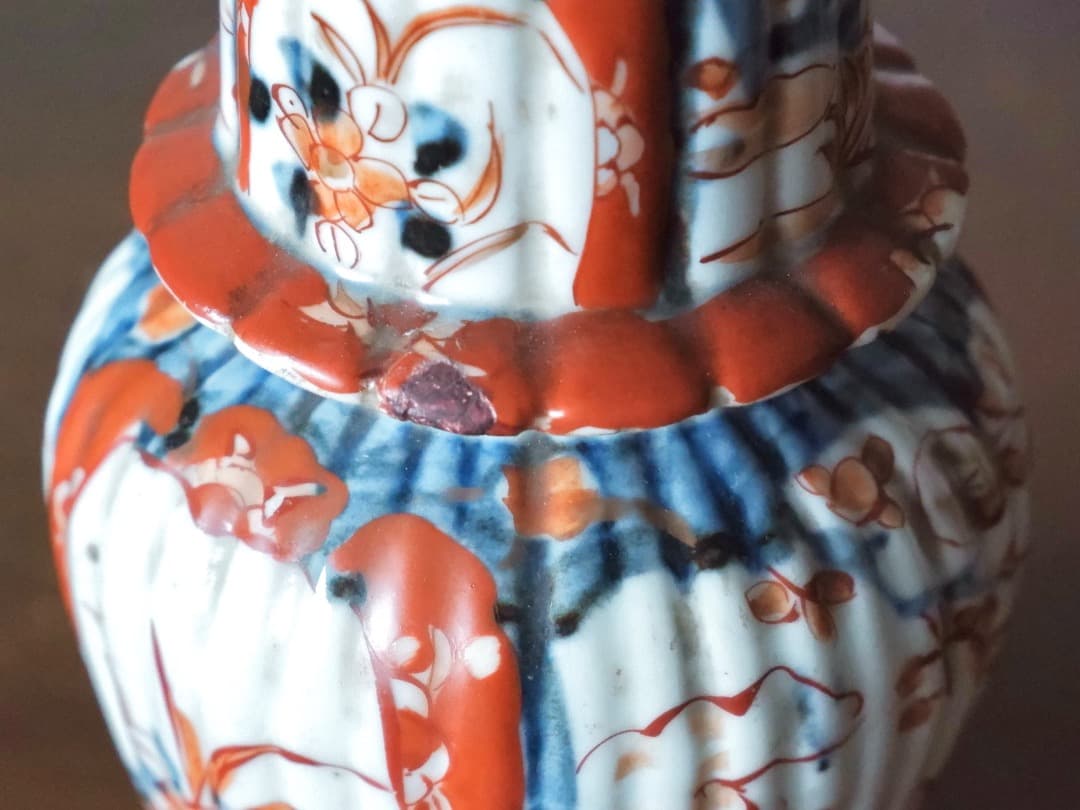 赤絵蓋壺　古伊万里焼　色絵　蓋瓶　蓋物　箱付　Q2394