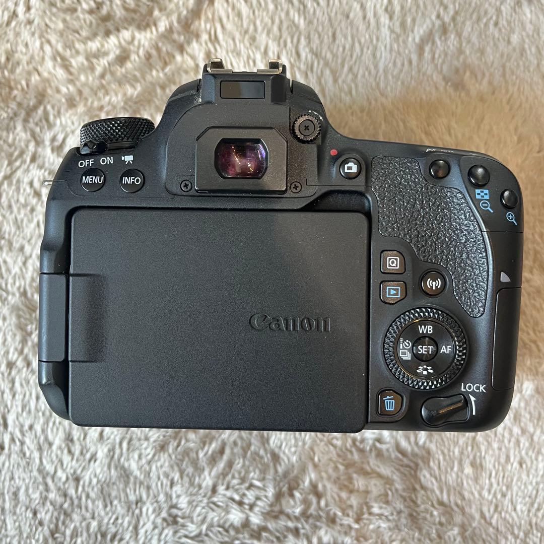 キヤノン　9000D カメラ　ボディCanon EOS 9000D デジタル一眼