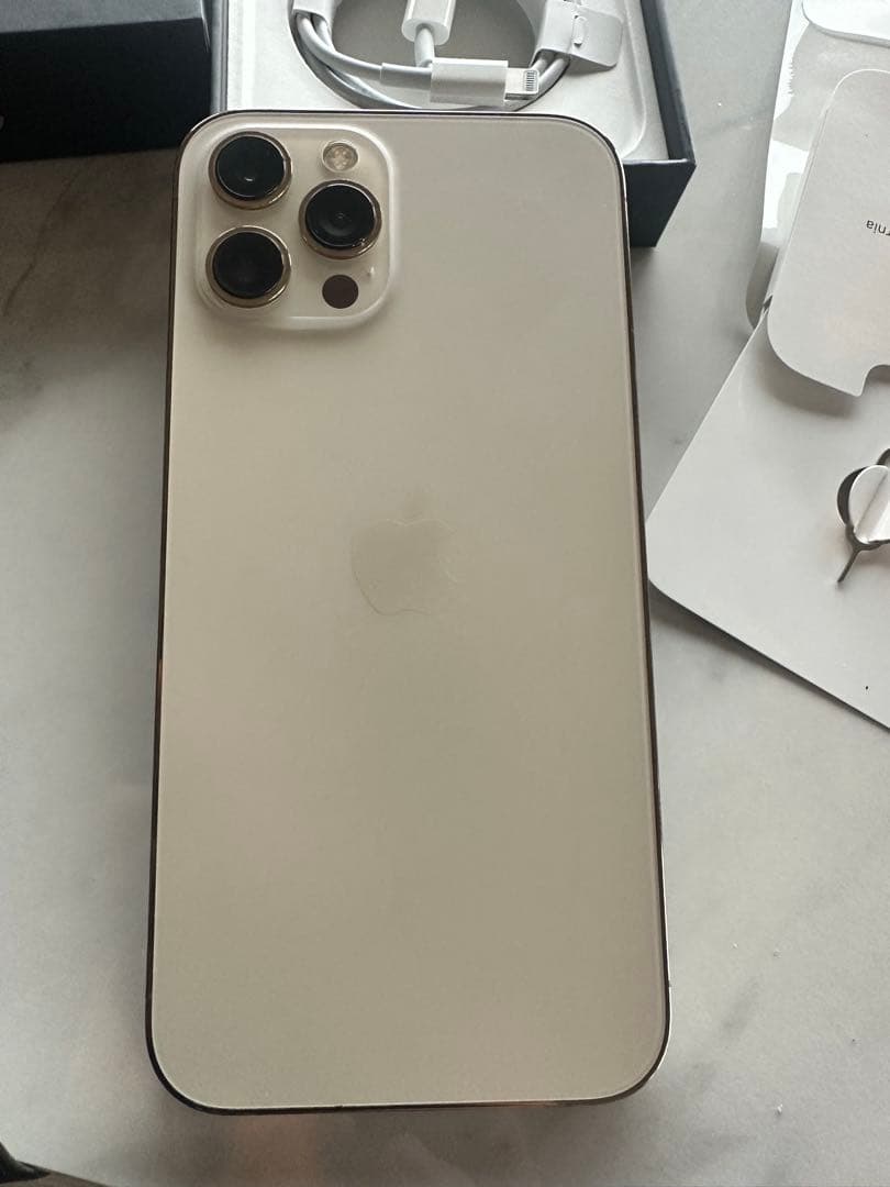 iPhone 12 Pro Max ゴールド本体　備品