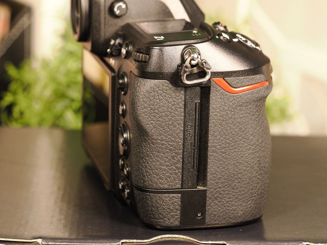 デジタルカメラ Nikon Z8
