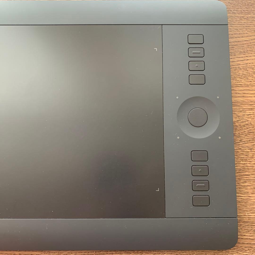 美品Wacom ペンタブ Intuos Pro PTH-651 Medium M