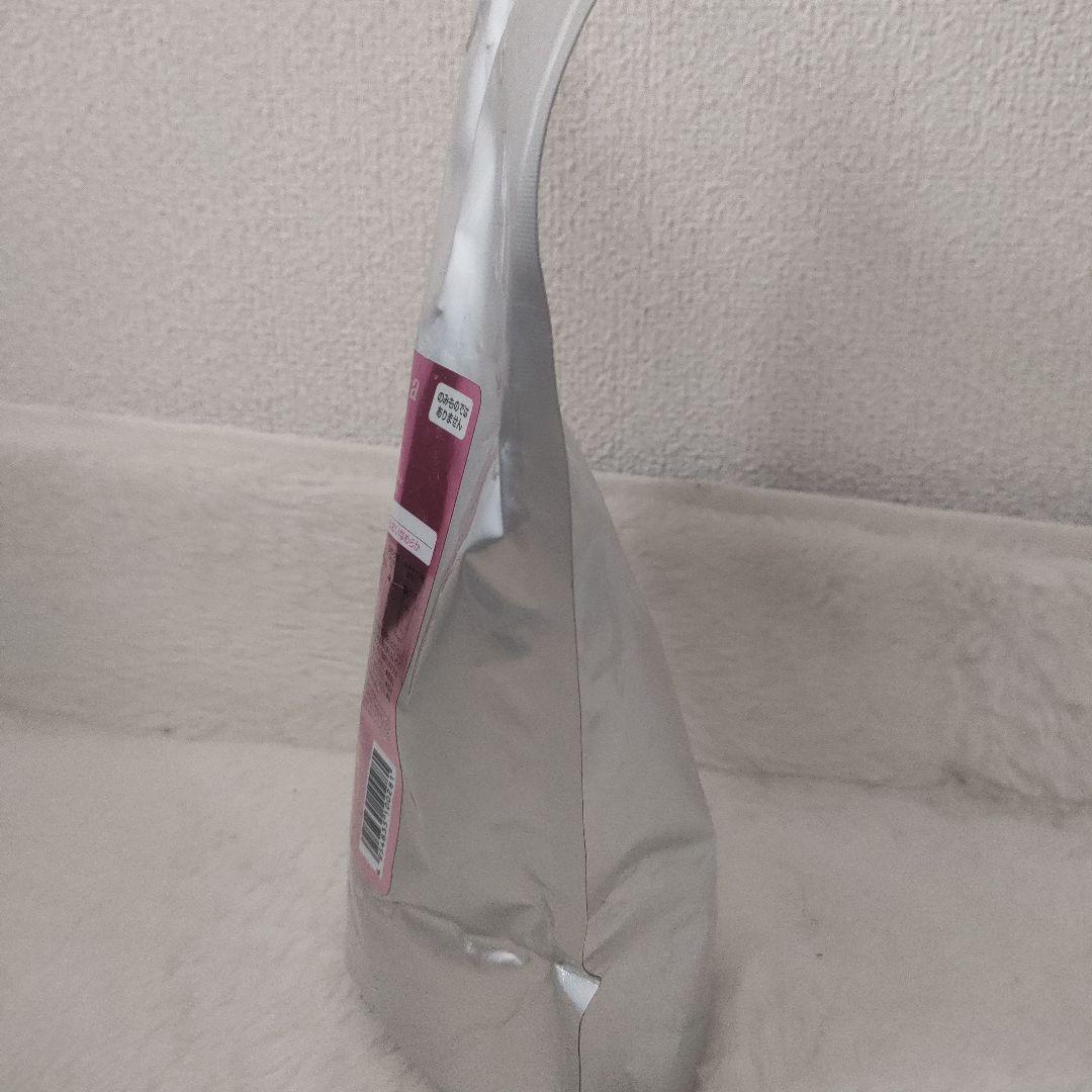 Aujua トリートメント　クエンチ　 1800 ｇ