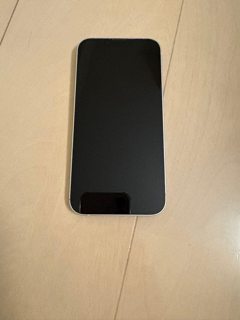 Apple iPhone 13 ホワイト 6.1インチ 本体