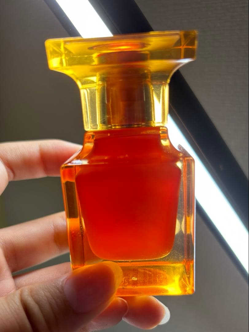 香水(女性用) TOM FORD BITTER PEACH 30ml