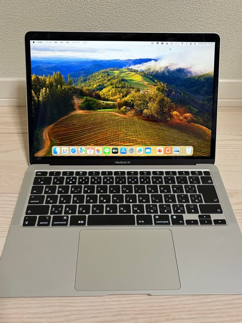 Apple MacBook Air M1(13インチ,8GB,256GB)