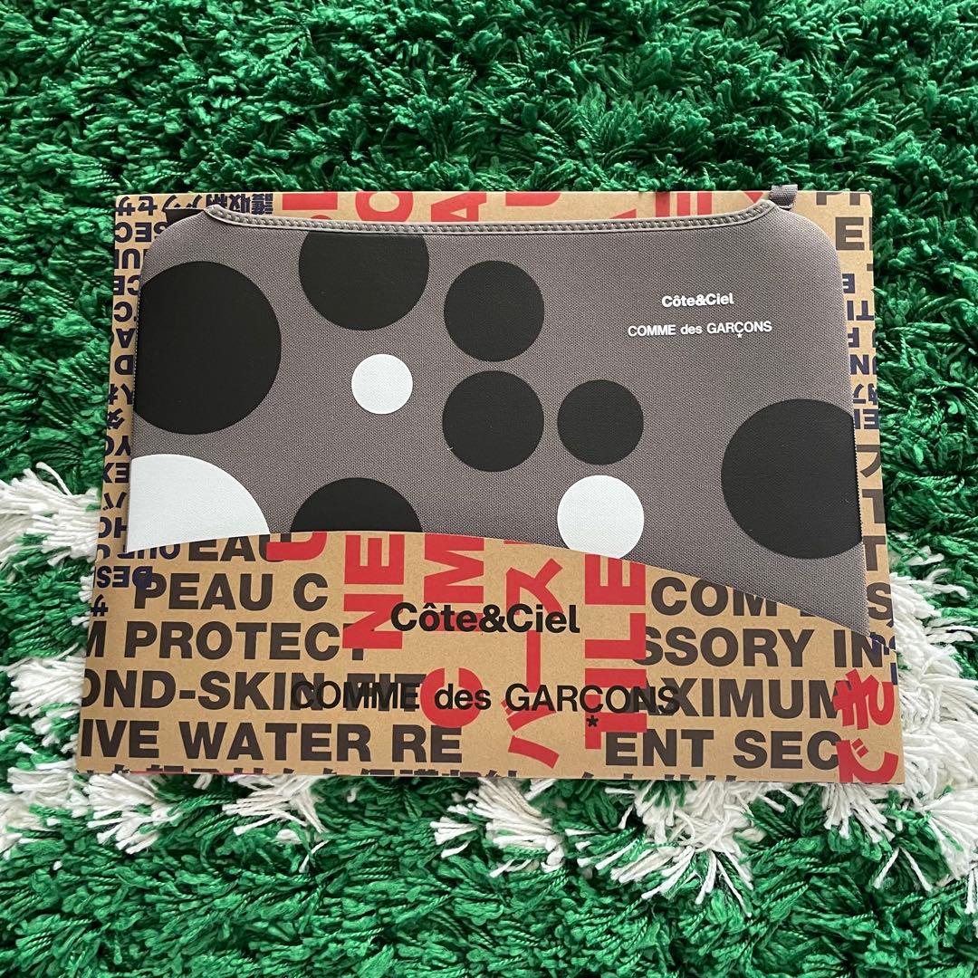 COMME des GARCONS MacBook Pro 15 case 灰