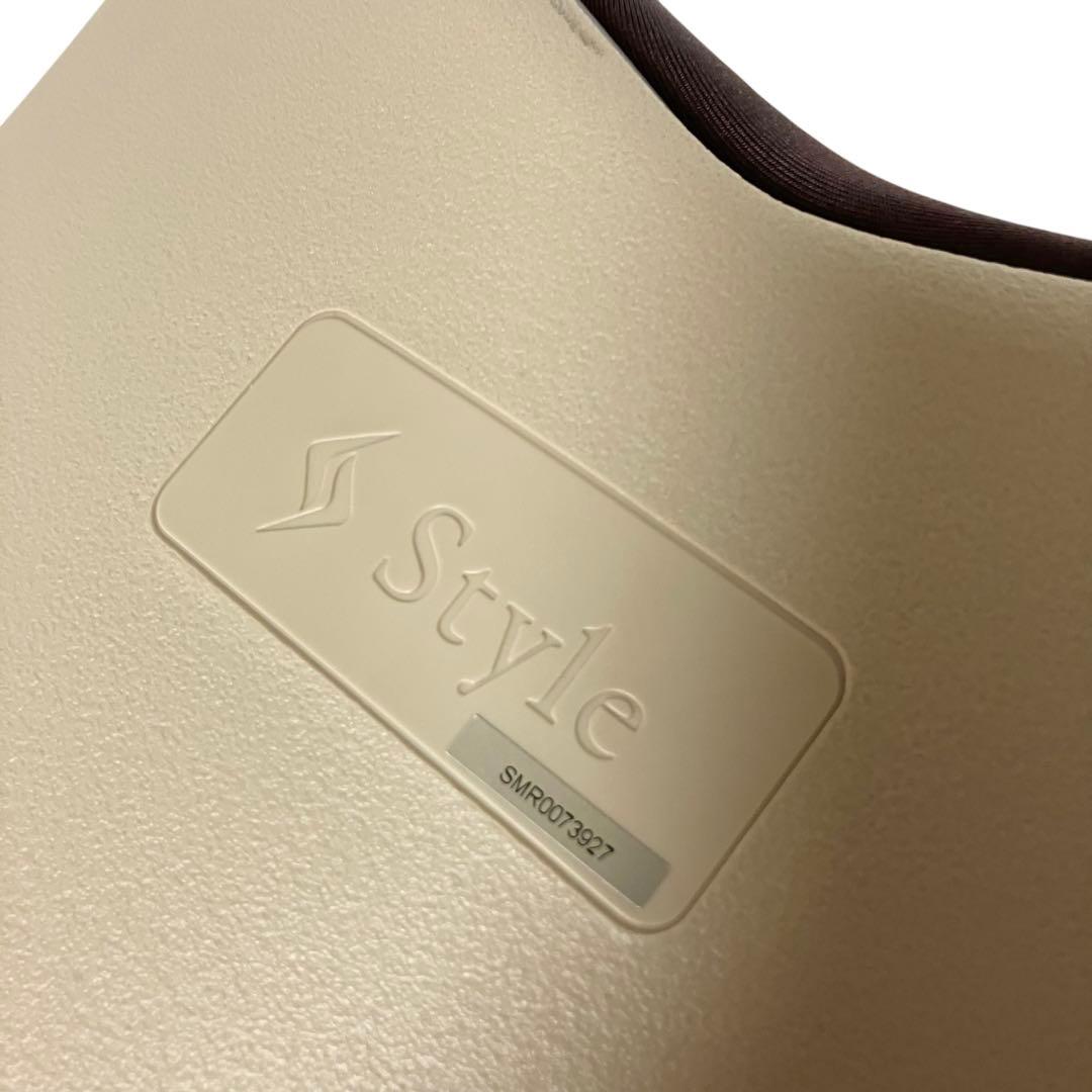 極美品 MTG Style premium 骨盤・姿勢矯正クッション パープル