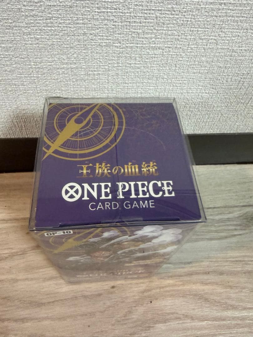 テープ付未開封BOX ONE PIECE CARD GAME 王族の血統