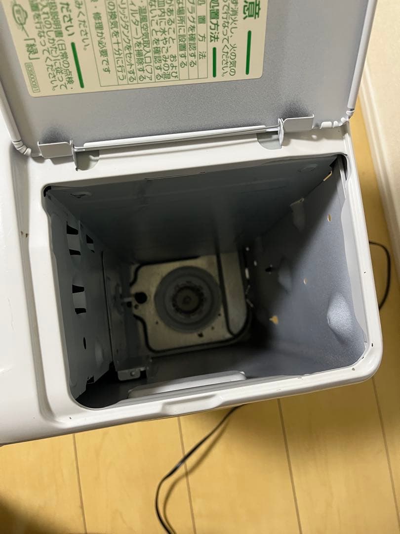 ダイニチ 石油ファンヒーター「ブルーヒーター FW-3222NC」