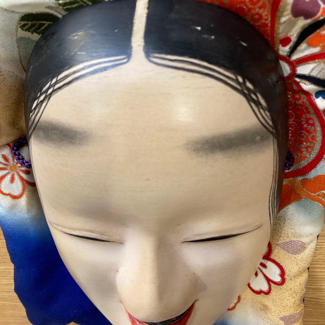 能面　木彫り　若女