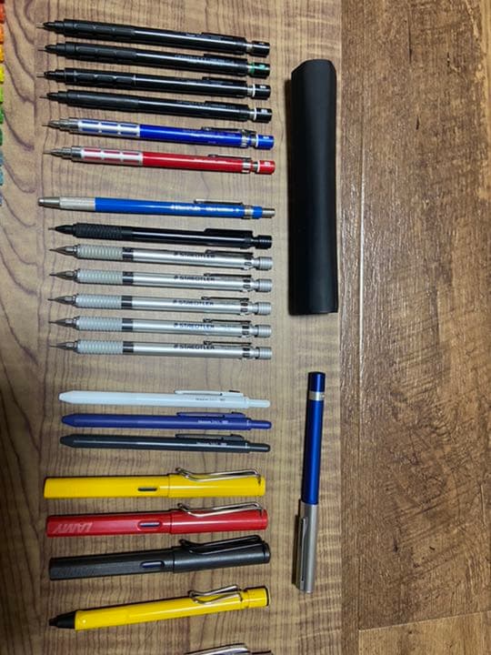 文房具のまとめ売りです！